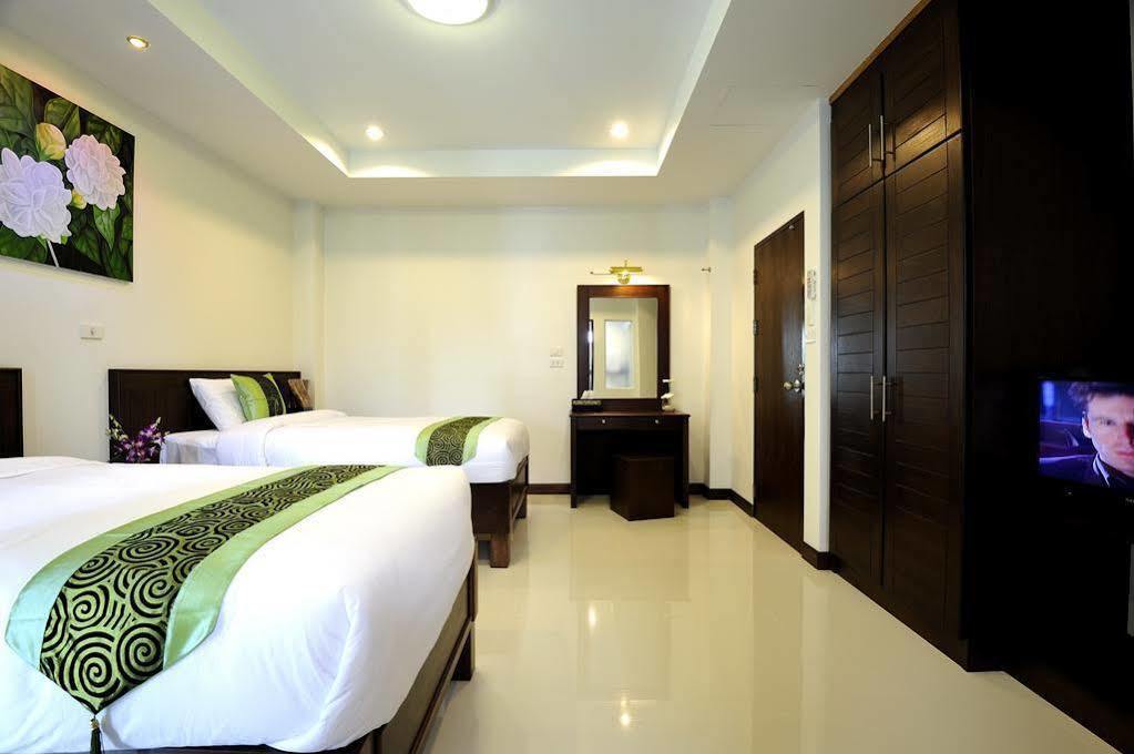Ruen Buathong Boutique Hotel Patong Beach Exterior photo